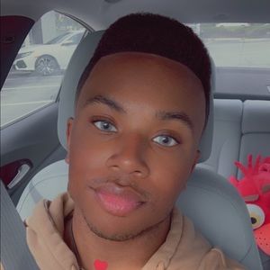 Meet your Posher, Isaiah